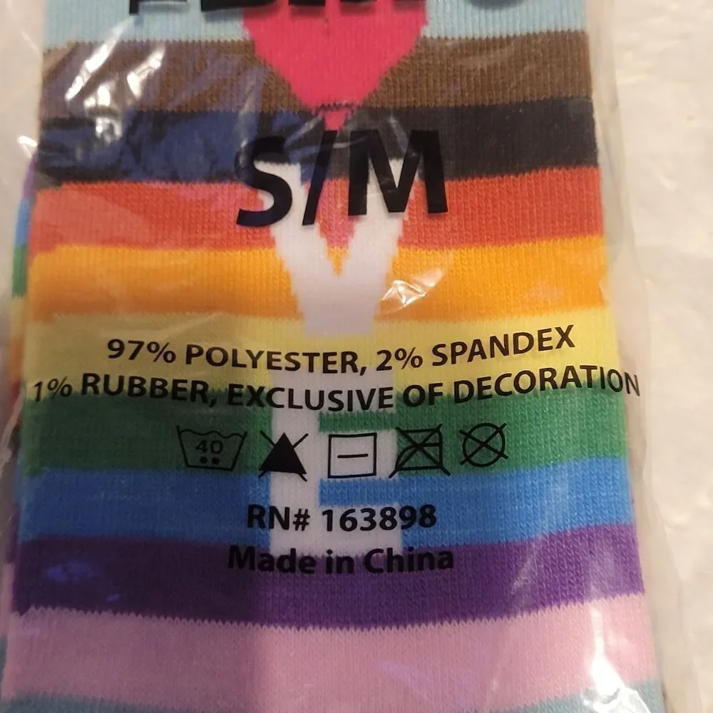 T-Mobile Rainbow Crew Socks S-M Love Pink Heart Pride Limited Edition 1 Pair New